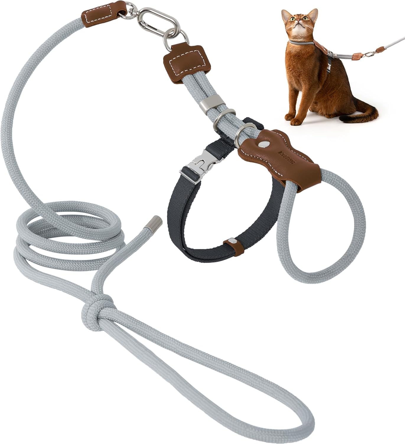 Unlock your indoor cat's natural curiosity with a whisper-light, minimalist harness that fuses absolute escape-proof security with breathtaking modern style.