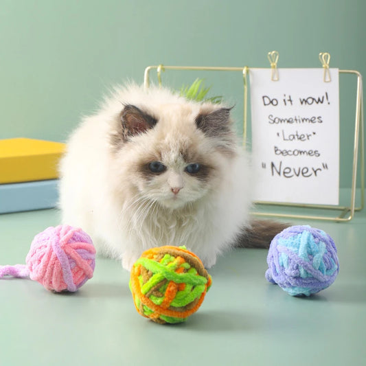 Self-Entertaining Cat Toys - Interactive Chew & Teaser Balls with Bell for Kittens