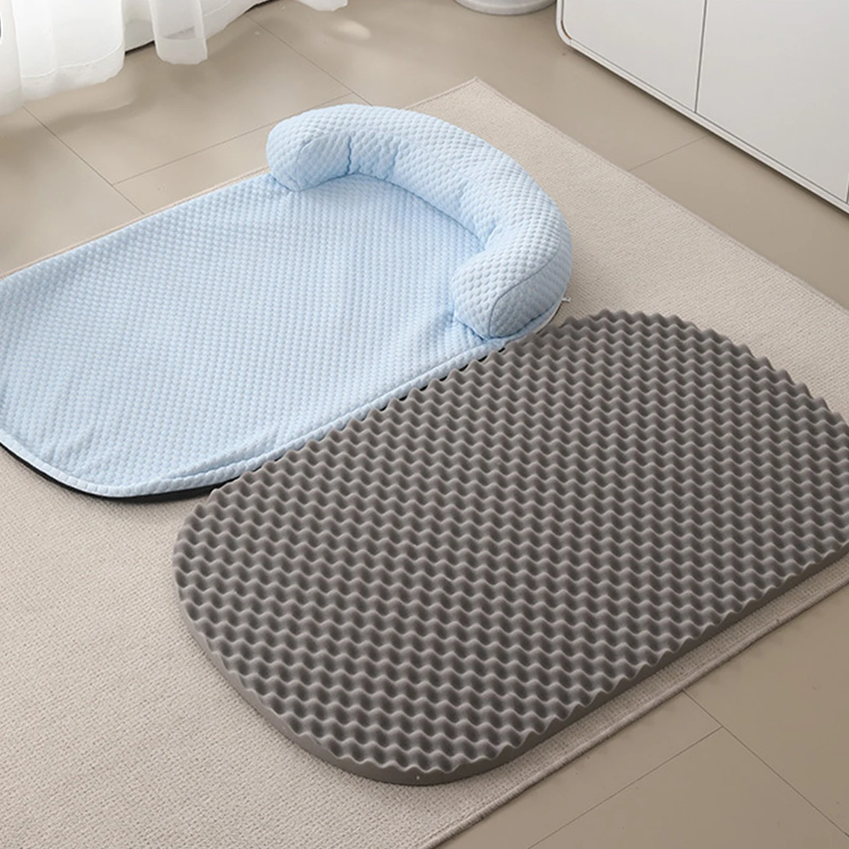 Give your furry best friend a refreshing, orthopedic sanctuary that beats the summer heat while seamlessly complementing your modern home aesthetic.