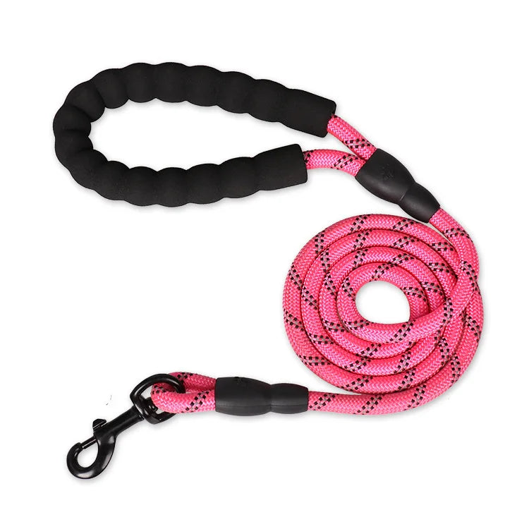 Reclaim the joy of walking your strongest companion. A heavy-duty, blister-free rope leash engineered for unbreakable security, nighttime peace of mind, and the ultimate freedom to explore.